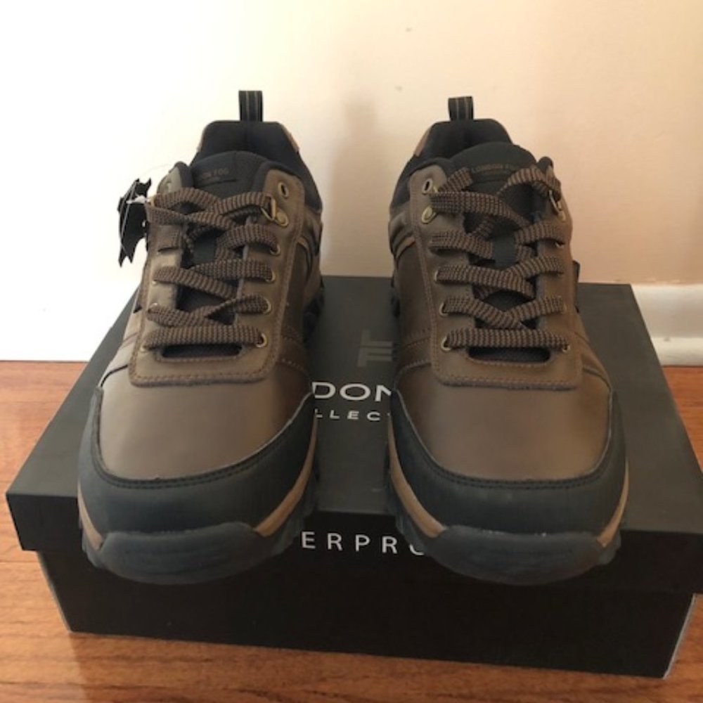 London Fog Hiking Leather Waterproof Low Shoes. - Picture 3 of 6